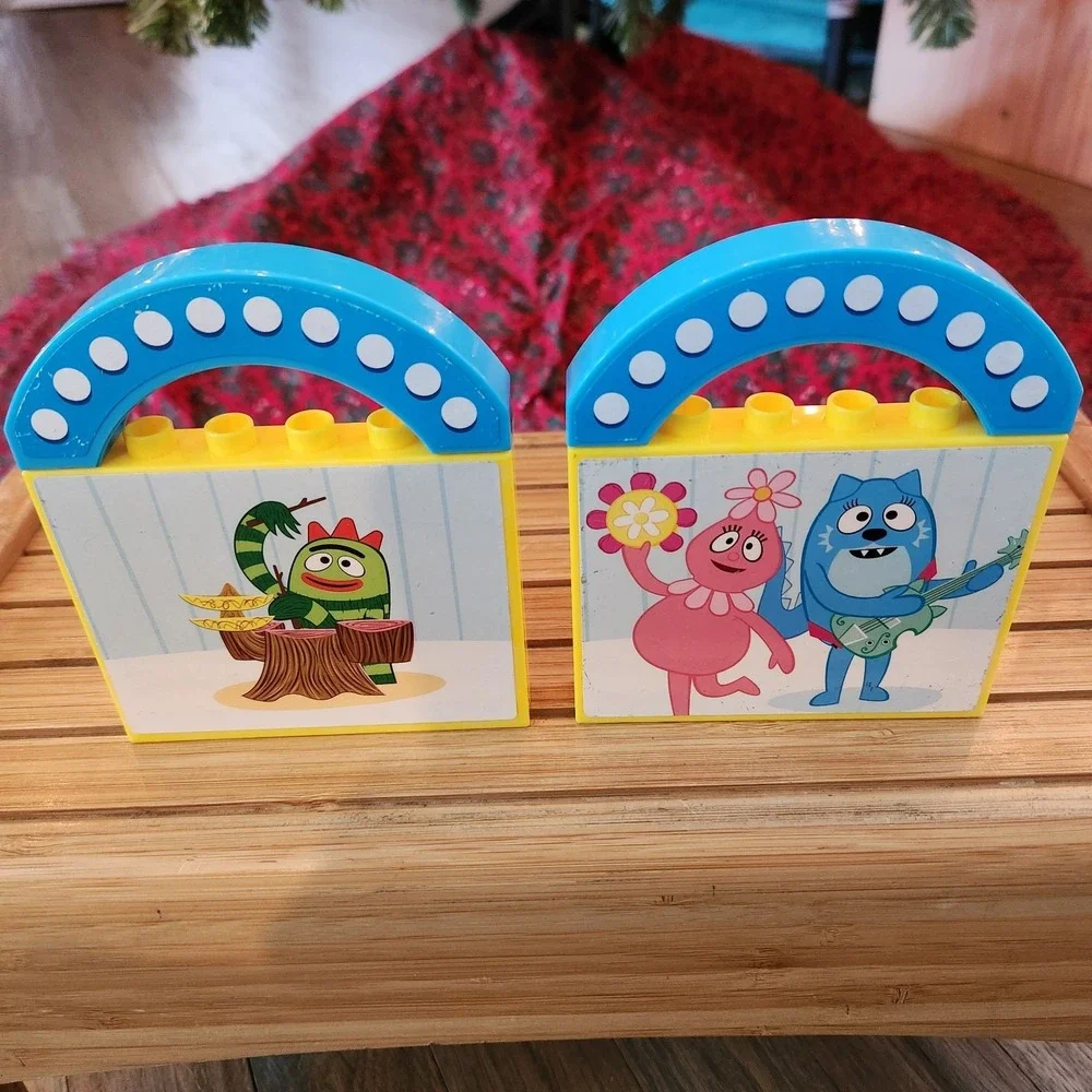 Vintage Mega Bloks Yo Gabba Gabba Plexs Tour Buggy 16 pc Building Set Incomplete
